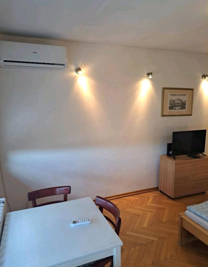 Apartman Milica 2023 Belgrad Dış mekan fotoğraf
